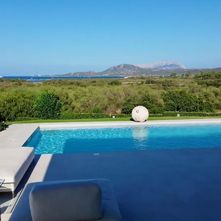 Villa Blue Sphere By Wonderful Italy *