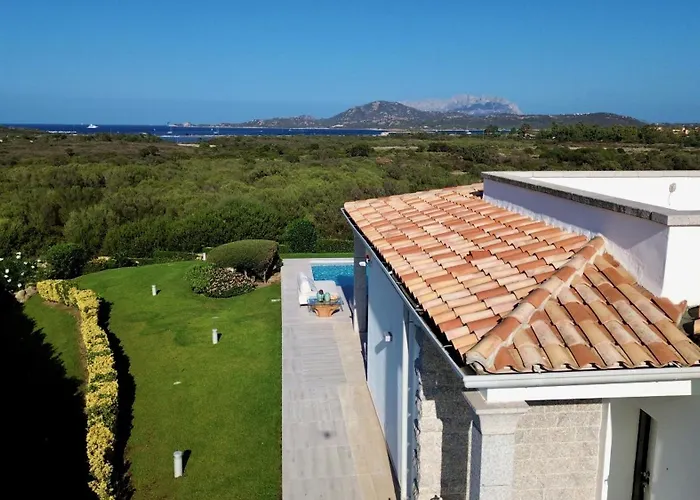 Blue Sphere With Pool By Wonderful Italy Villa Olbia