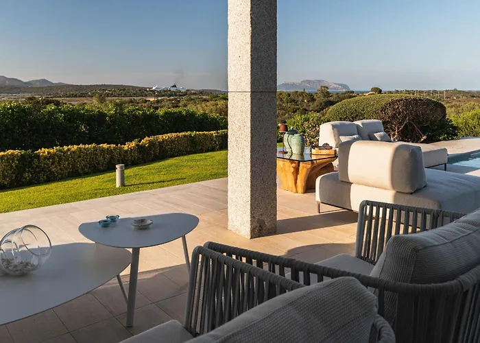 Blue Sphere With Pool By Wonderful Italy *